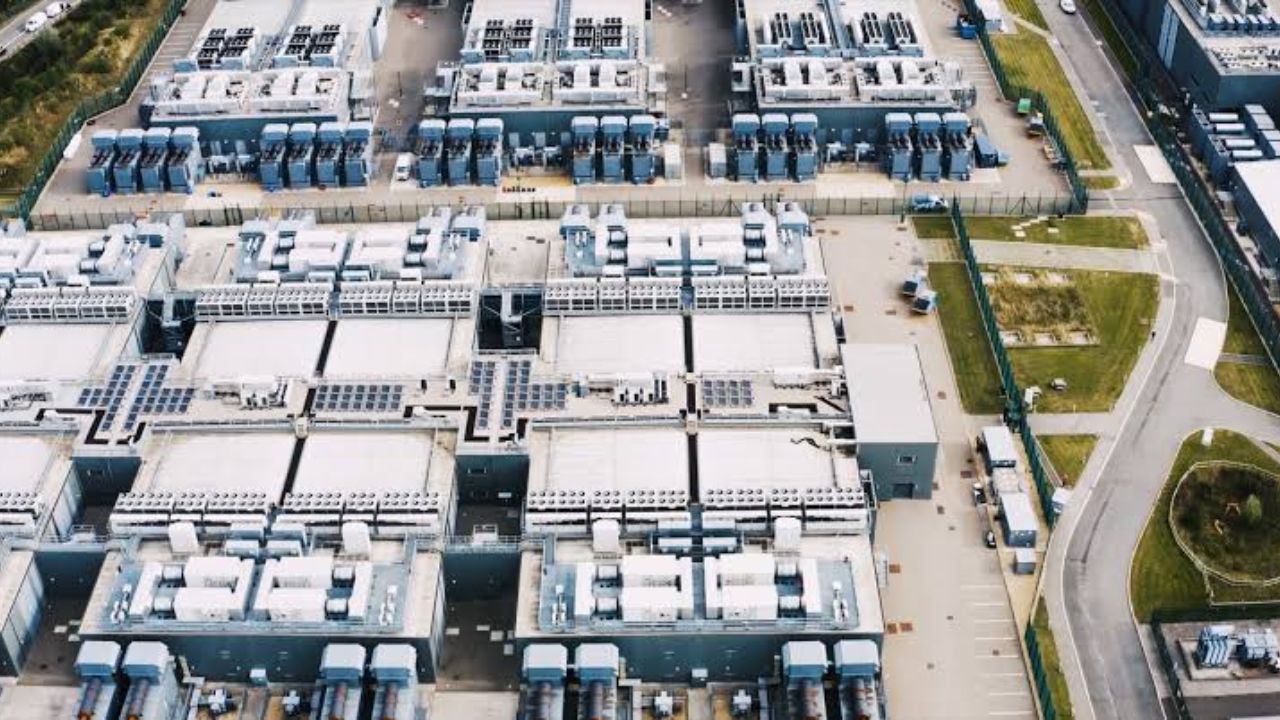 $16 Billion AI Data Center Sparks Fierce Battle Over Michigan Farmland